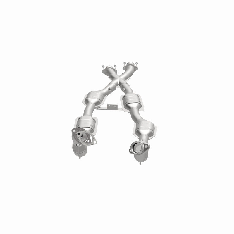 MagnaFlow Direct Fit Catalytic Converter 96-98 Mustang 4.6L 6-Cats