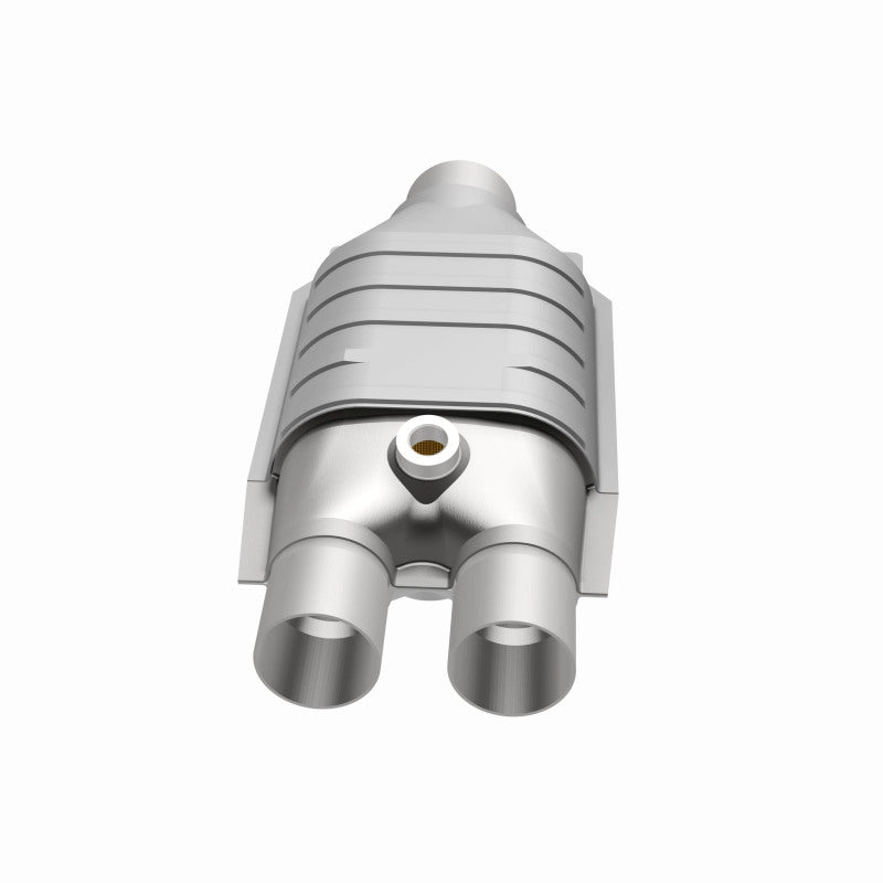 MagnaFlow Universal Catalytic Converter 2/3 D/S Single O2 Boss