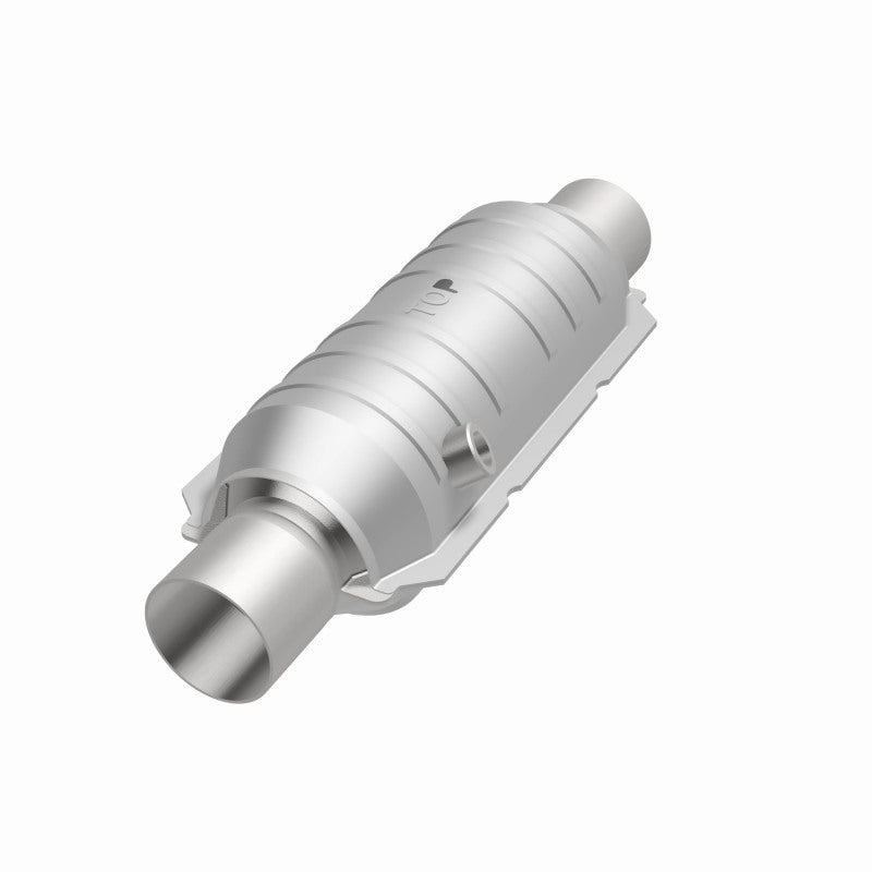 MagnaFlow Universal Catalytic Converter 2.00 OEM Angled O2