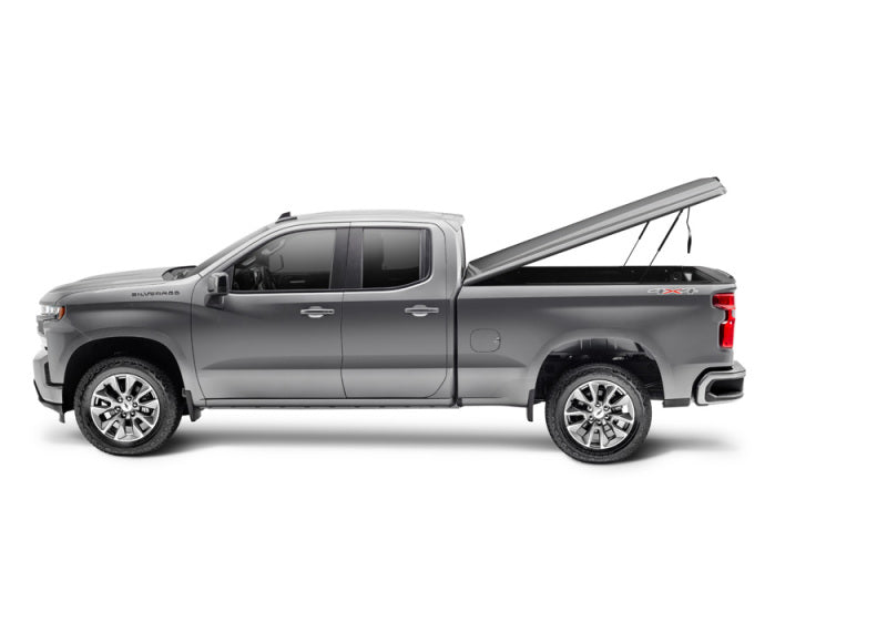 UnderCover 19-20 GMC Sierra 1500 (w/o MultiPro TG) 5.8ft Elite LX Bed Cover - Glory Red