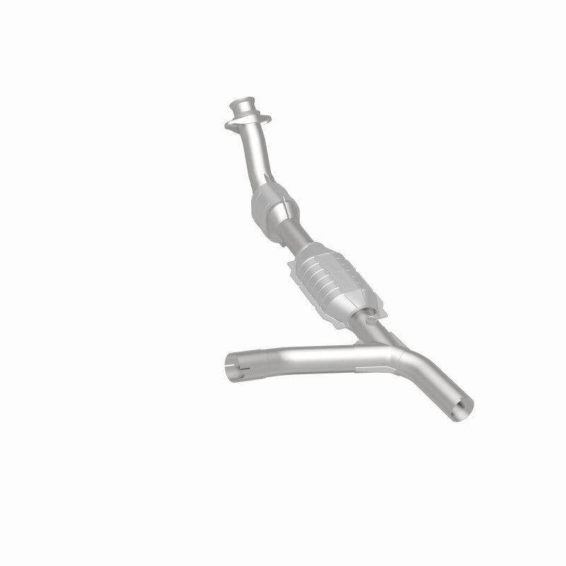 MagnaFlow Direct Fit Catalytic Converter 01-03 Ford E150 4.2L Passenger Side