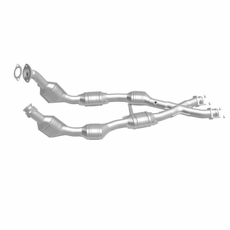 MagnaFlow Direct Fit Catalytic Converter 96-98 Mustang 4.6L 6-Cats