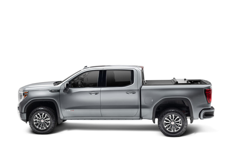Extang 2019 Chevy/GMC Silverado/Sierra 1500 (New Body Style - 6ft 6in) Xceed (CLOSE OUT)