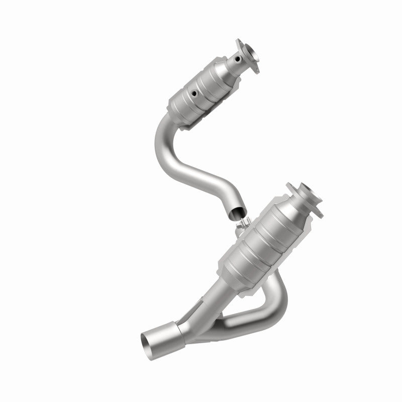 MagnaFlow Direct Fit Catalytic Converter 2008 Chrysler Aspen 4.7L/Dodge Durango 4.7L 2WD