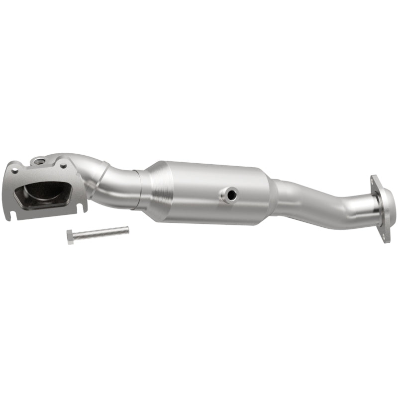MagnaFlow Direct Fit Catalytic Converter 15-19 Ram 1500 3.6L OEM Grade Fed/EPA Compliant Manifold