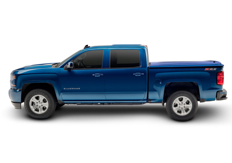 UnderCover 14-18 GMC Sierra 1500 (19 Limited) / 15-19 2500/3500 HD 6.5ft Lux Bed Cover - Gasoline