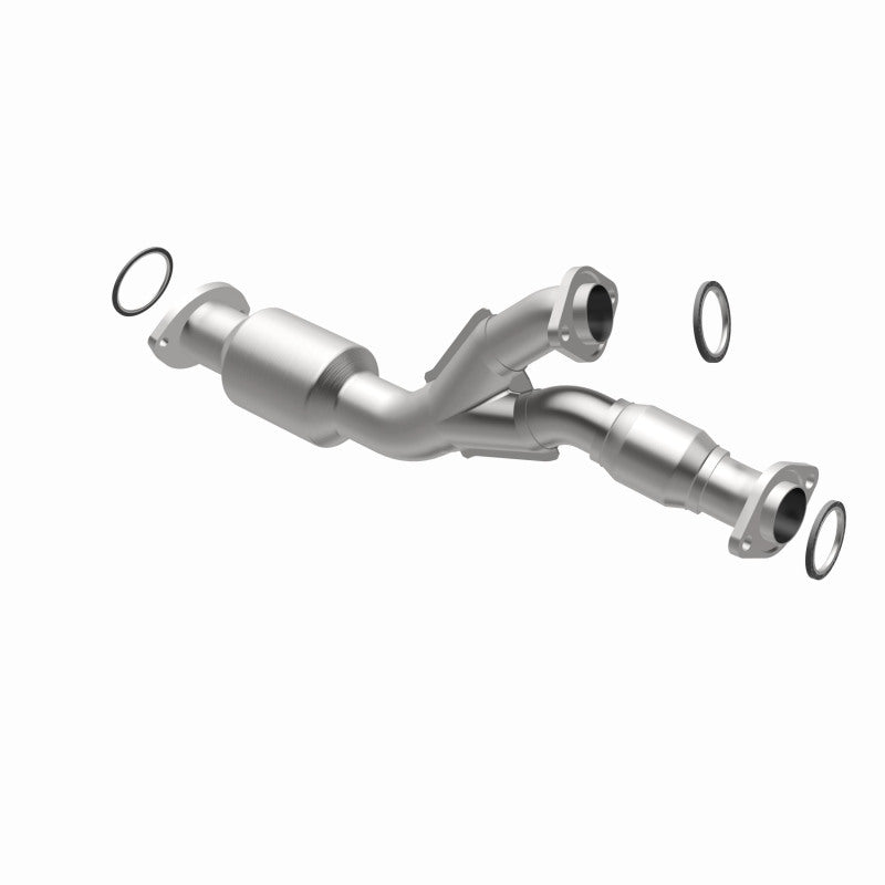 MagnaFlow Direct Fit Catalytic Converter 96-97 Lexus GS300 3.0L