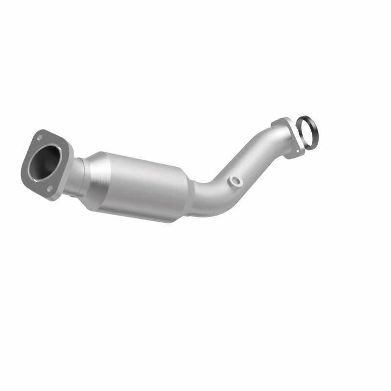MagnaFlow Direct Fit Catalytic Converter CORVETTE 05-07 6.0L OEM