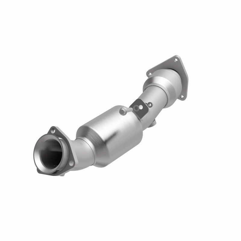 MagnaFlow Direct Fit Catalytic Converter 04-07 VW Touareg 4.2L Driver Side