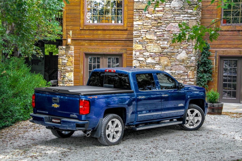 UnderCover 19-20 Chevy Silverado 1500 6.5ft Elite Bed Cover - Black Textured