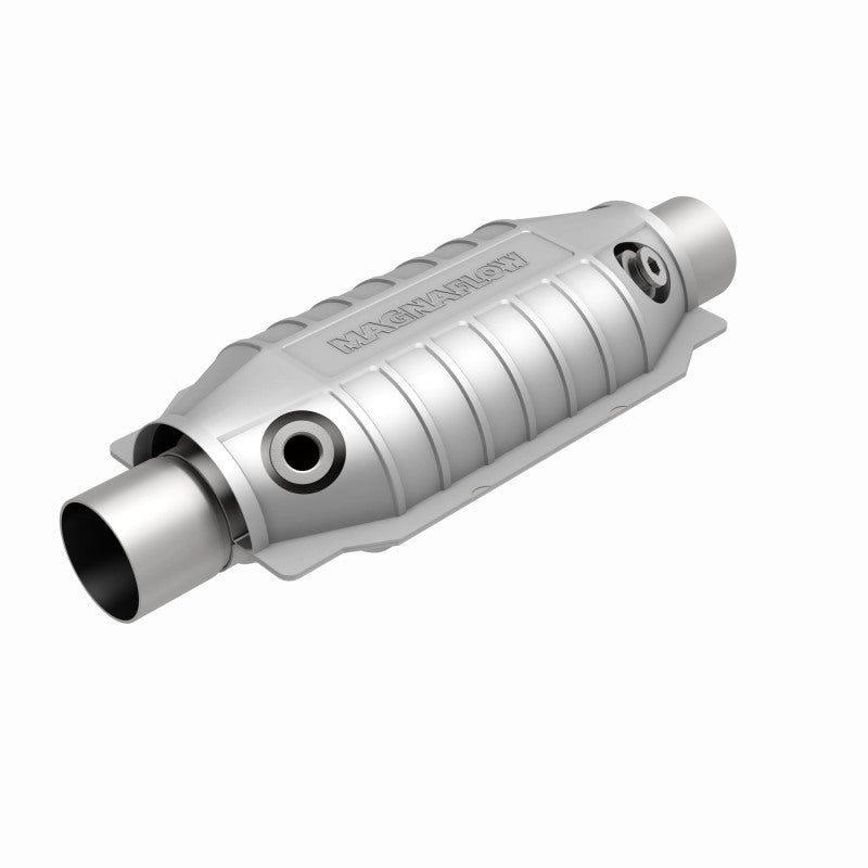 MagnaFlow Universal Catalytic Converter 3 Dual O2 Boss