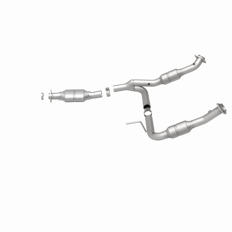 MagnaFlow Direct Fit Catalytic Converter Explorer 02-04 4.6L