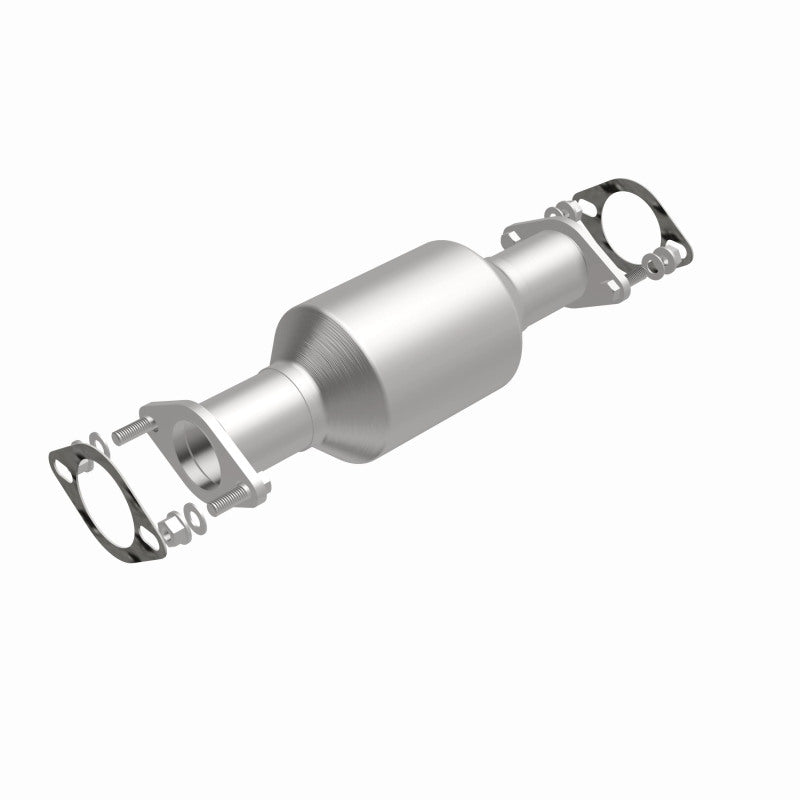 MagnaFlow Direct Fit Catalytic Converter 03-06 Kia Sorento 3.5L rear