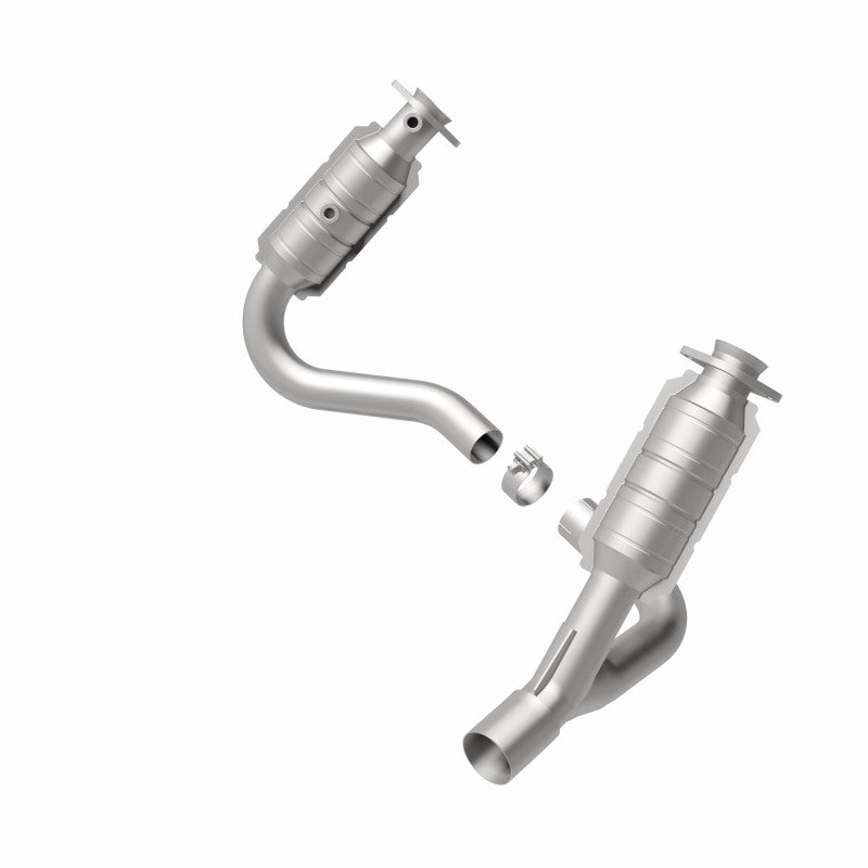 MagnaFlow Direct Fit Catalytic Converter 2008 Chrysler Aspen 4.7L/Dodge Durango 4.7L 2WD