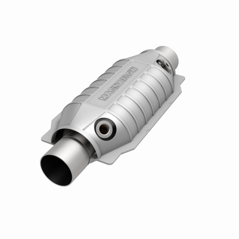 MagnaFlow Universal Catalytic Converter 3 Dual O2 Boss