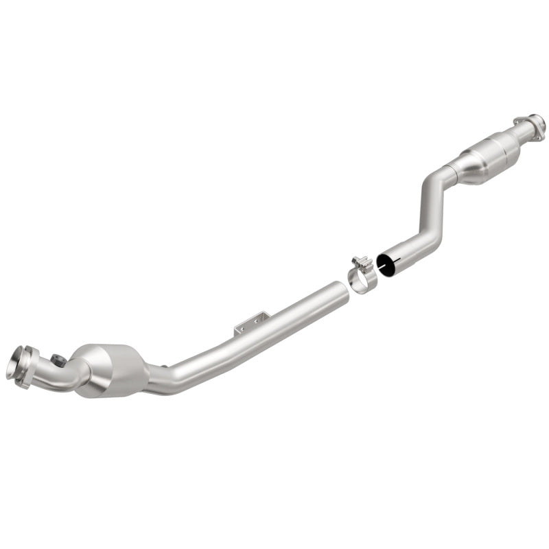 MagnaFlow Direct Fit Catalytic Converter 01-02 Mercedes E430 4.3L Driver Side CA