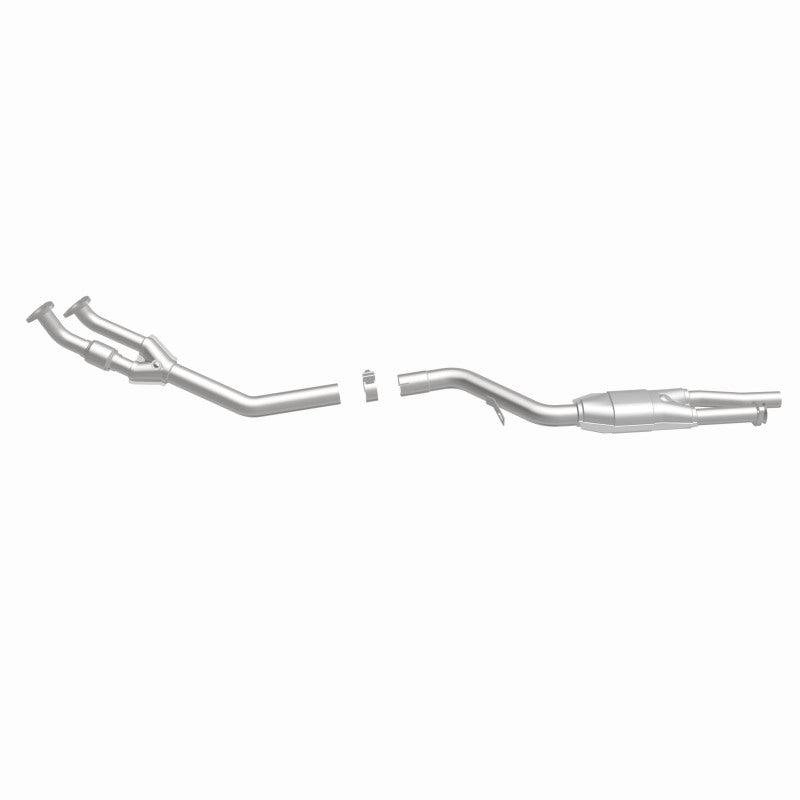 MagnaFlow Direct Fit Catalytic Converter 89-92 BMW 525i 2.5L