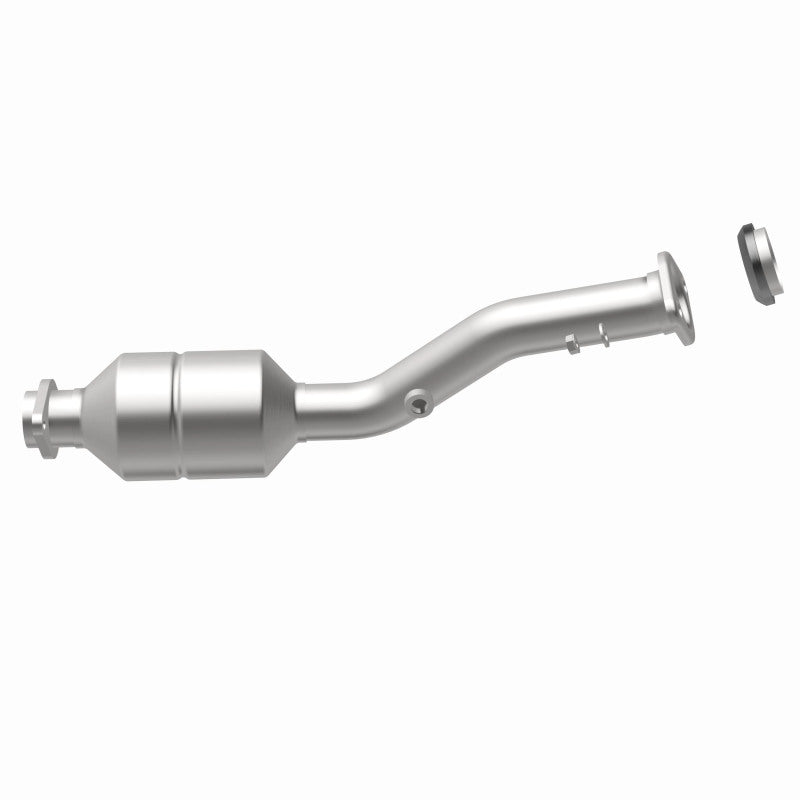 MagnaFlow Direct Fit Catalytic Converter 2009-2014 Sentra 2.0 L Underbody