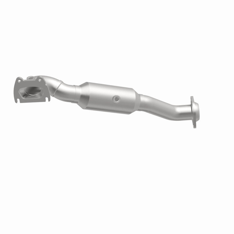 MagnaFlow Direct Fit Catalytic Converter 15-19 Ram 1500 3.6L OEM Grade Fed/EPA Compliant Manifold